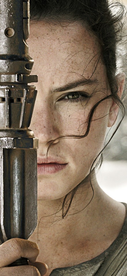 Star Wars Wallpapers:lightsaber character close-up