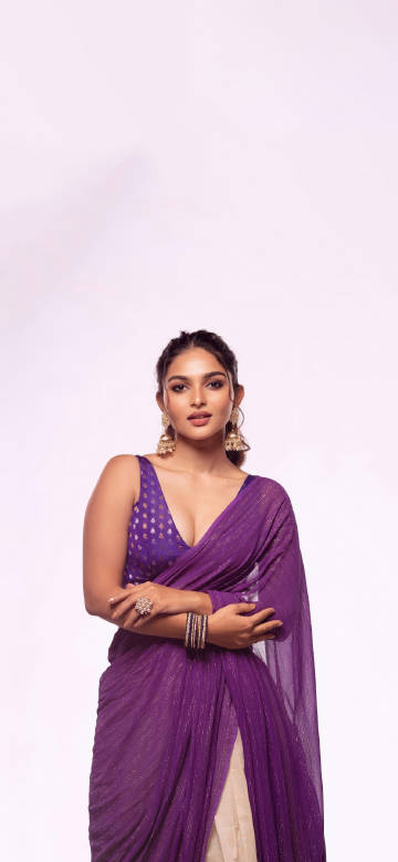 Kayadu Lohar Purple saree phone wallpaper