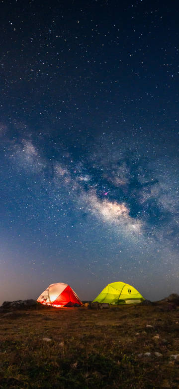 Camping under the starry sky phone wallpaper