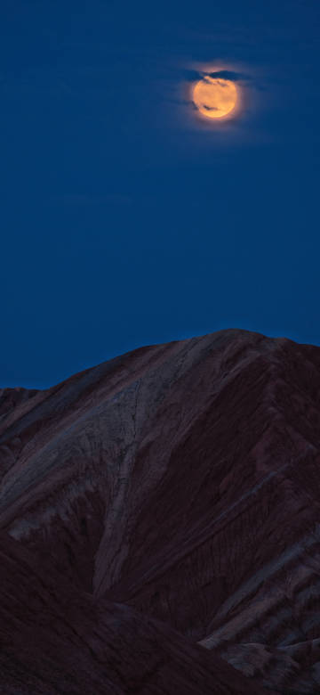 Full Moon Over Desert Mountains Phone Wallpaper Full Moon Over Desert Mountains Phone Wallpaper