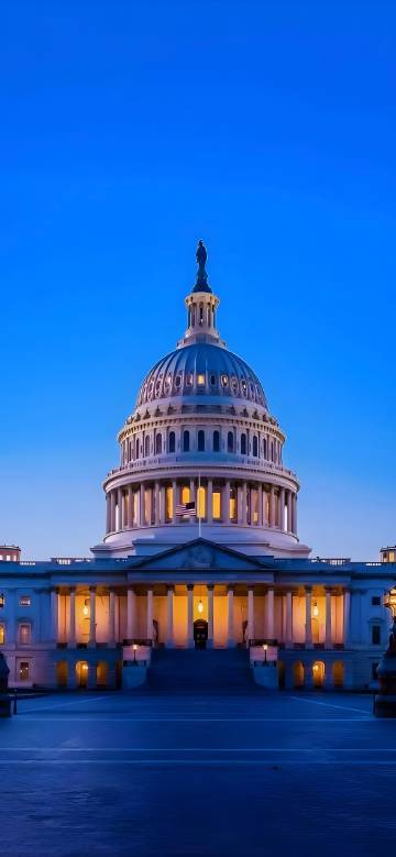 United States Capitol at Night 4K Wallpaper