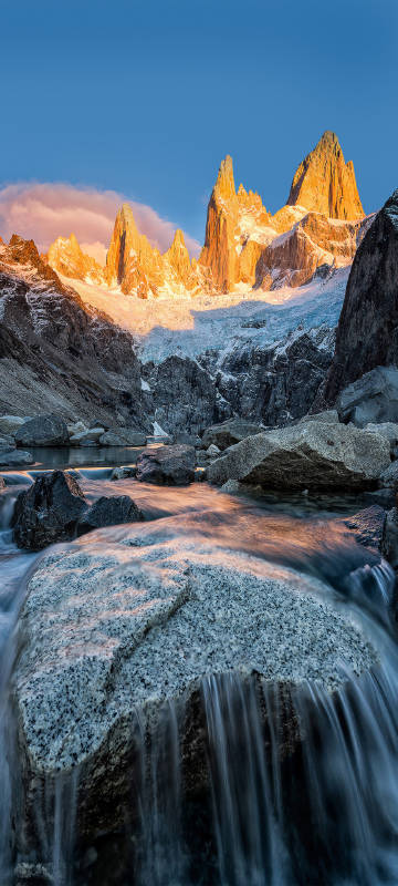 Patagonia's magnificent mountains phone wallpaper