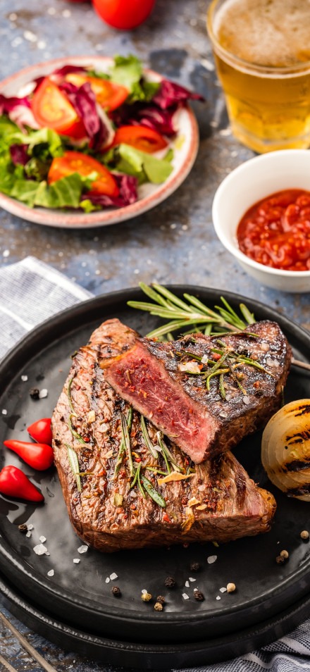 Juicy Medium-Rare Grilled Steak Dinner 4K Wallpaper