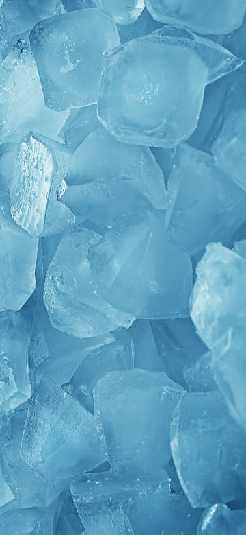 Summer refreshing transparent ice cubes phone wallpaper
