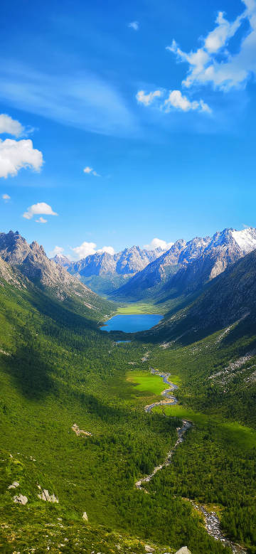 Stunning valley wallpaper: lakes, rivers and snowy peaks
