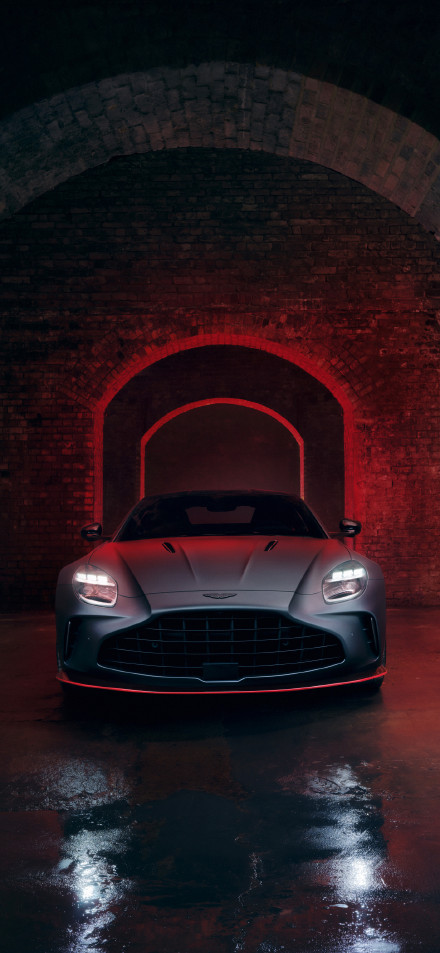 Aston Martin Vantage S 4K Wallpaper