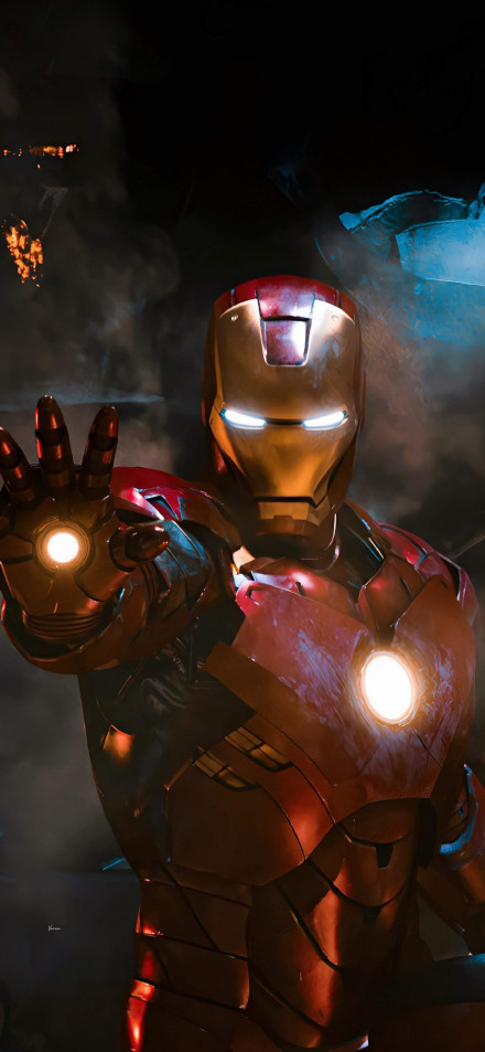 Iron Man Ready to Fire a Repulsor in Battle 4K Phone Wallpaper