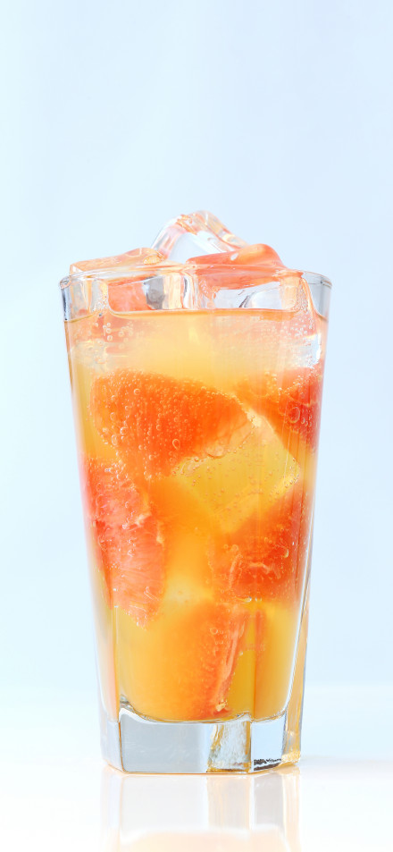 Refreshing grapefruit drink for summer phone wallpaper