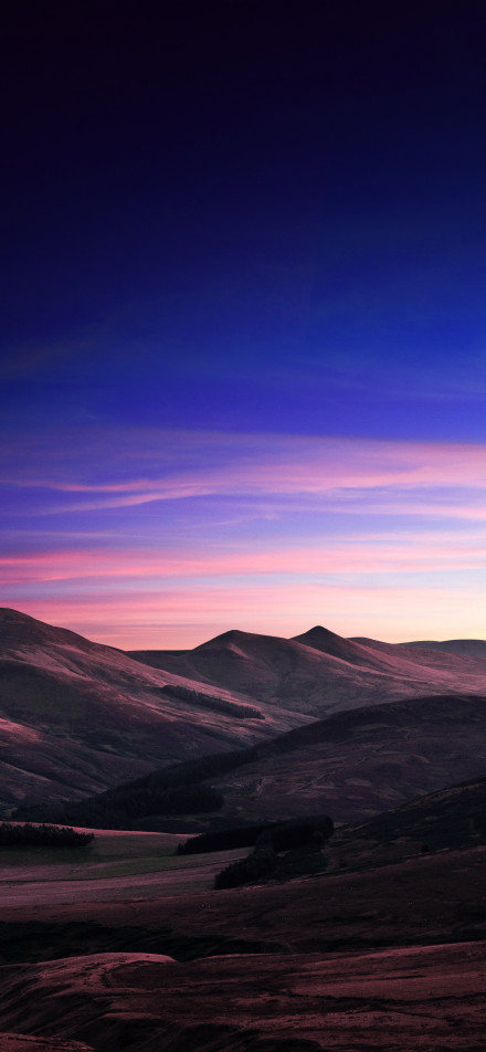 Magnificent Scenery of the Mountains at Dusk