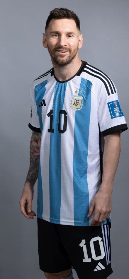Lionel Messi In Argentina Jersey On Gray Background 4K Wallpaper