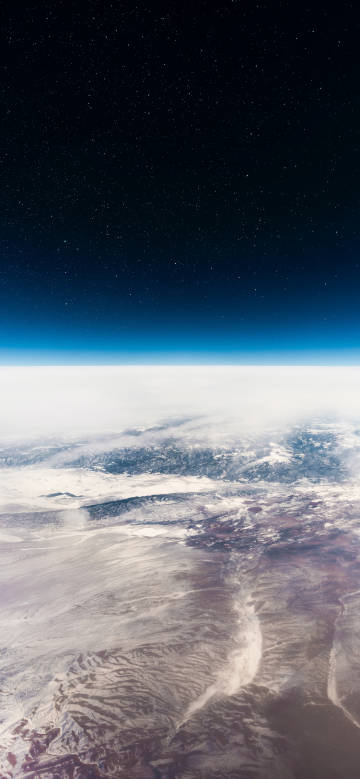 Appearance of earth from high altitude phone wallpaper